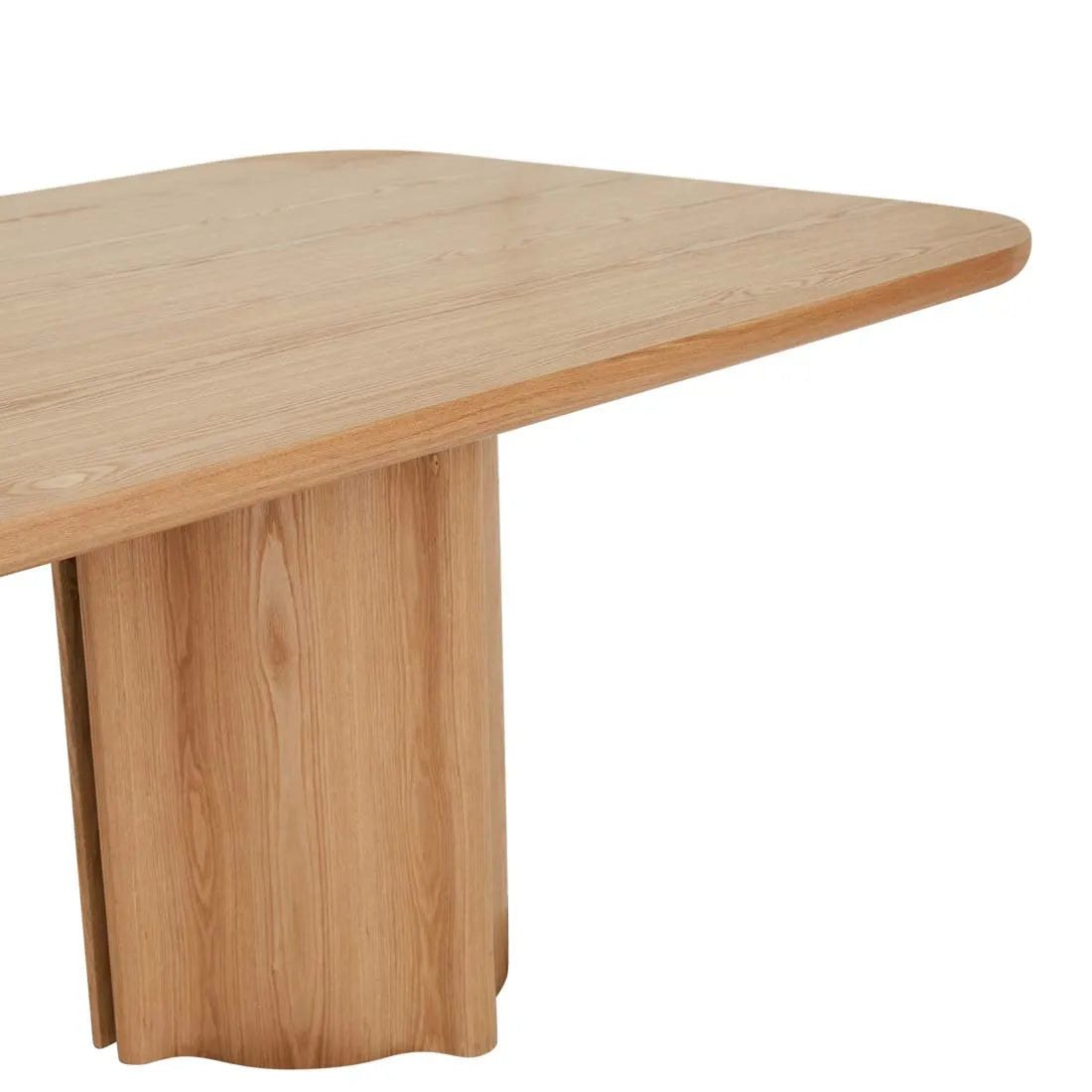 Leon Dining Table